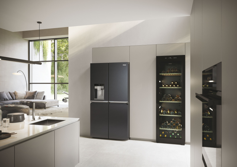 Absolutne orzeźwienie z nową lodówką Haier 28_34005147_15_25_m_hcr7918eimb-X