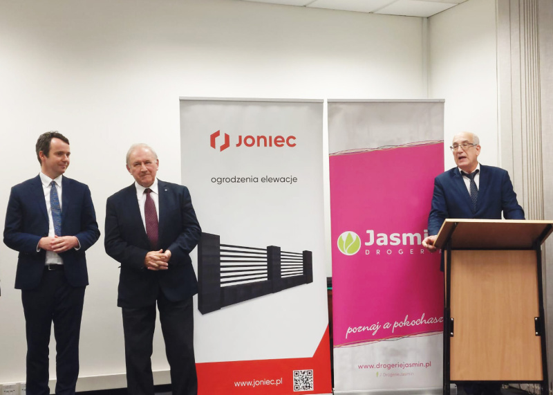 GALA WRĘCZENIA CERTYFIKATÓW „FIRMA GODNA POLECENIA” ORAZ „WIARYGODNY PARTNER W BIZNESIE” GALA WRĘCZENIA CERTYFIKATÓW „FIRMA GODNA POLECENIA” ORAZ „WIARYGODNY PARTNER W BIZNESIE”