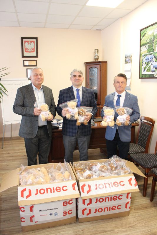„MISIE RATOWNISIE” dla Pogotowia Ratunkowego w Limanowej JONIEC_Misie Ratownisie_2023 (2)