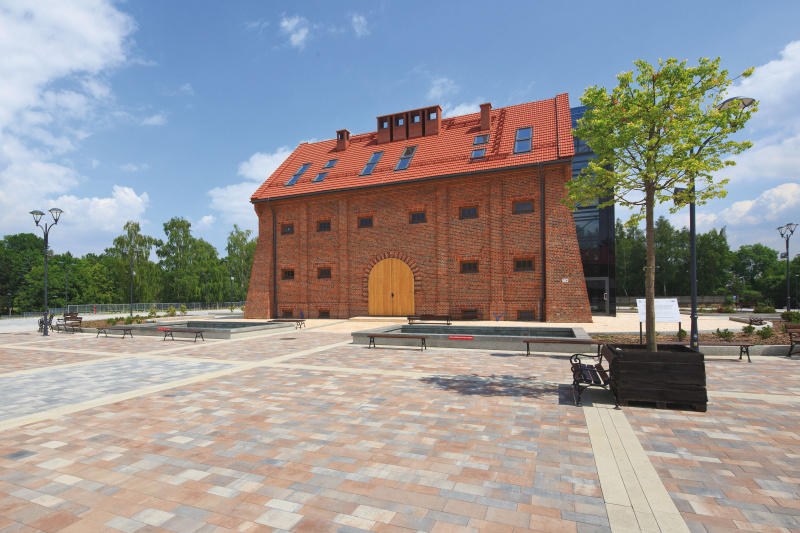 Polbruk_Urbanika60_Rynek