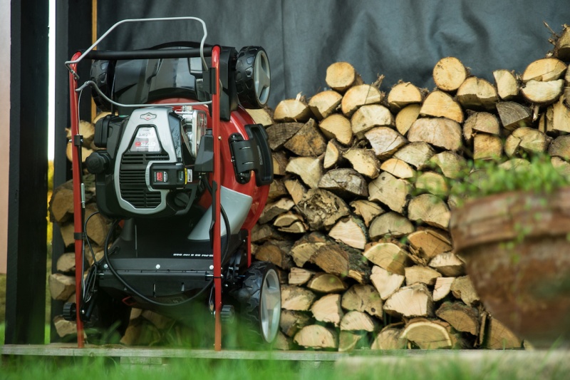 System MOW N’STOW® w silnikach Briggs & Stratton System MOW N’STOW® w silnikach Briggs & Stratton